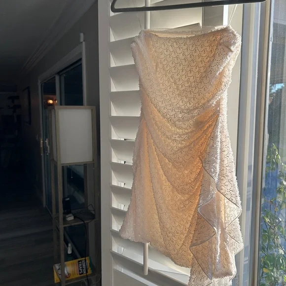 Ariavela white mini dress - Picture 3 of 6